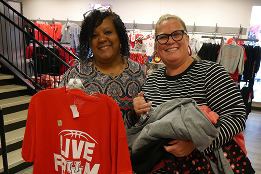 campus store graduation event