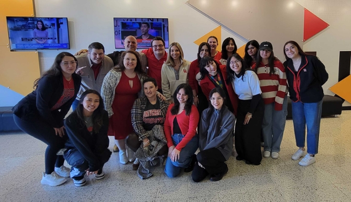 UH Advertising Team Prepares for National Competition