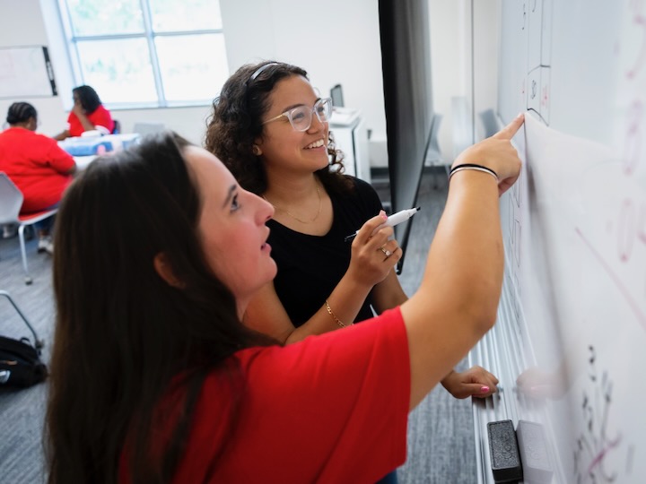 University of Houston students take teacher preparation courses 